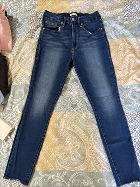 Good American Jeans,Dark Blue Women’s High-Rise Skinny stretch Jeans, USED